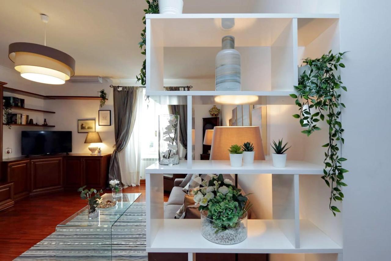 רומא Colosseo Sunset Apartment מראה חיצוני תמונה