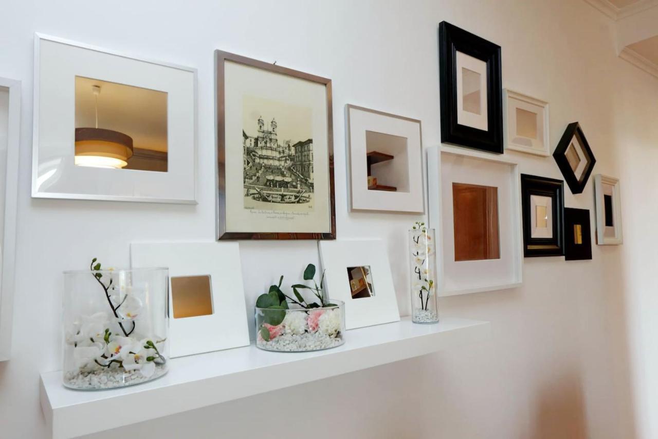 רומא Colosseo Sunset Apartment מראה חיצוני תמונה