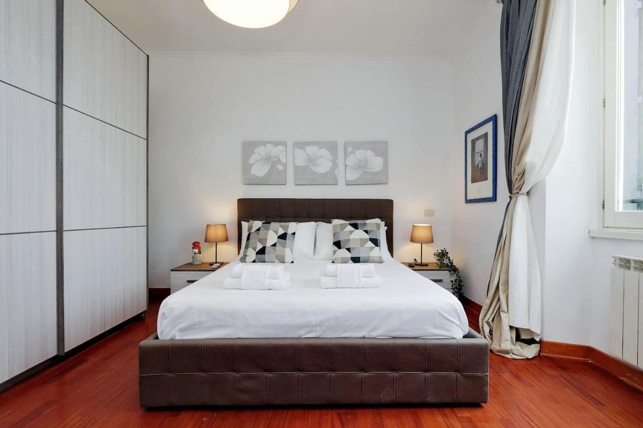 רומא Colosseo Sunset Apartment מראה חיצוני תמונה